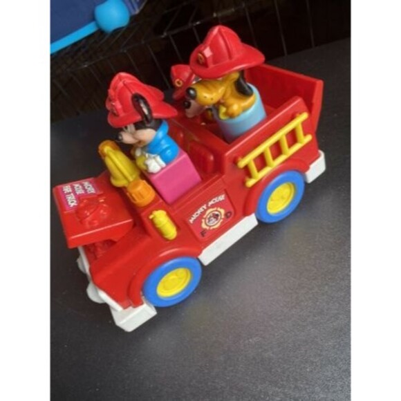 Disney Mickey Mouse Fire Truck  Toy & Friends Shape Sorter Vintage 1989 Mattel - Picture 7 of 9